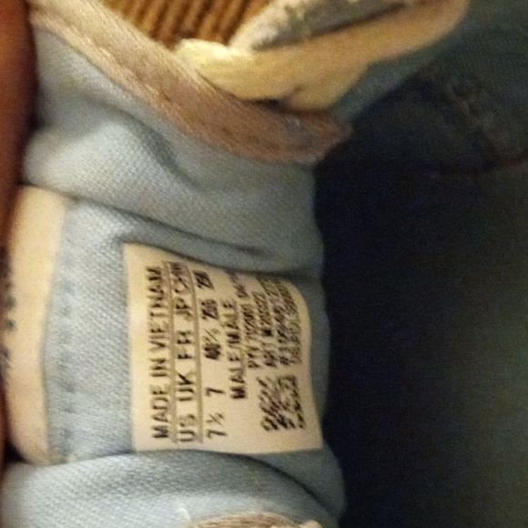 Adidas - Picture 6 of 6